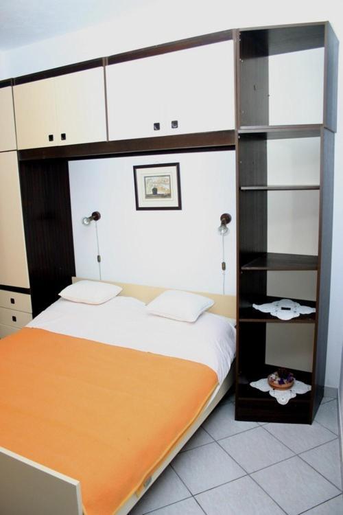 Apartments Ivan Orlic Vinisce Quarto foto